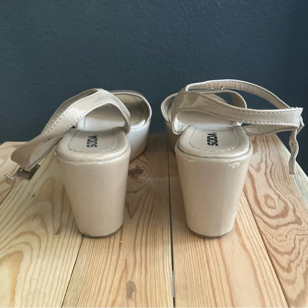 Soda platforms glossy nude beige wedges sandals